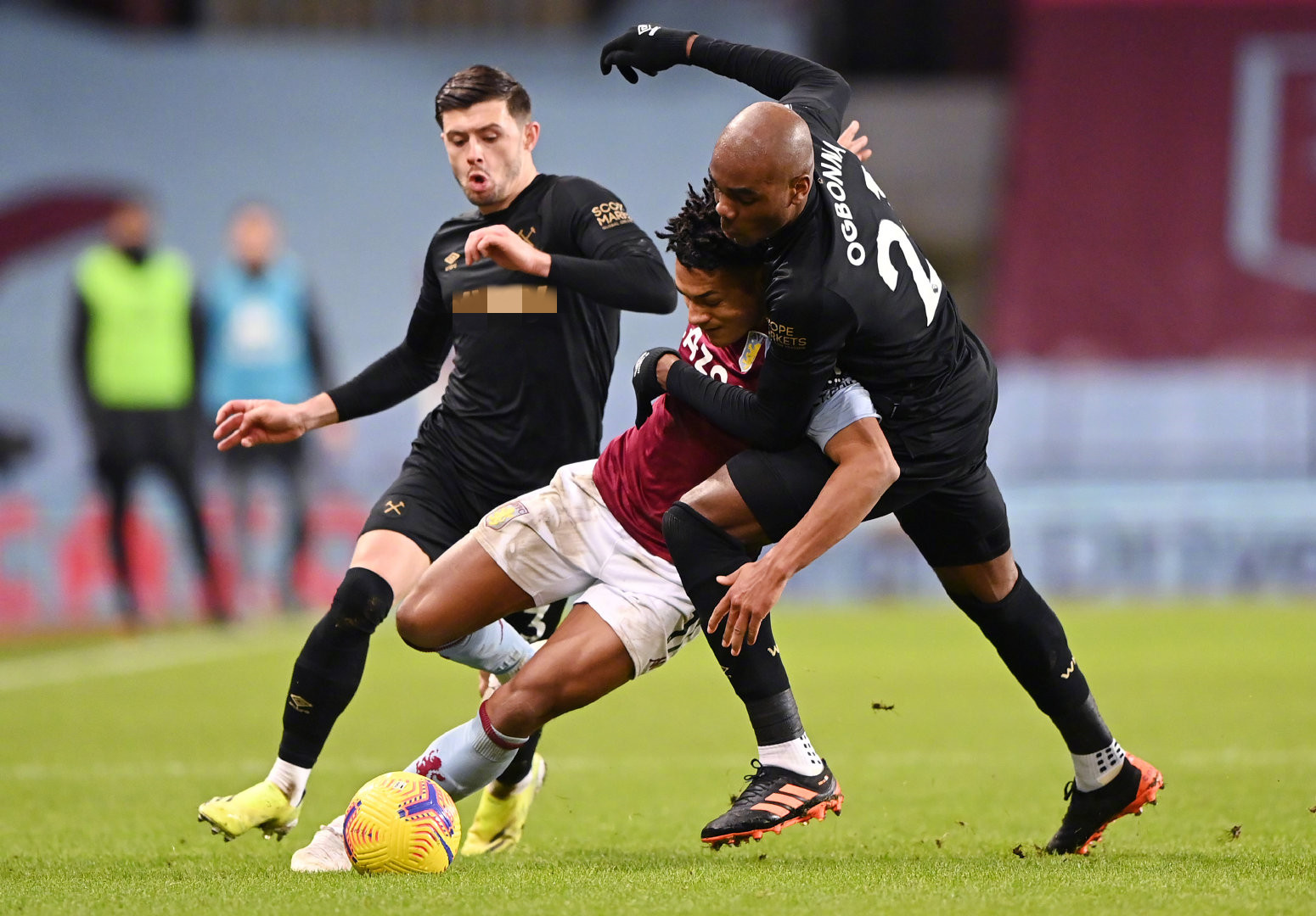 他球员也受 他球员也受